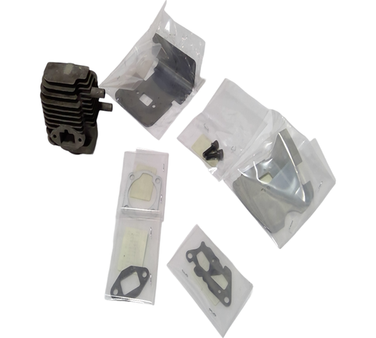 New OEM Genuine John Deere Cylinder Head, Part # UP00507