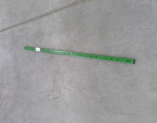 New OEM Genuine John Deere Clevis, Part # Z30952