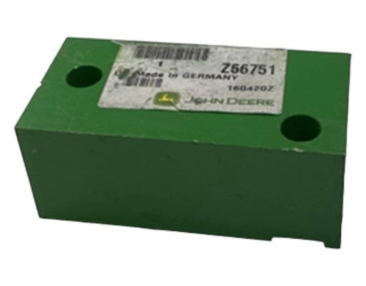 New OEM Genuine John Deere Guide, Part # Z66751