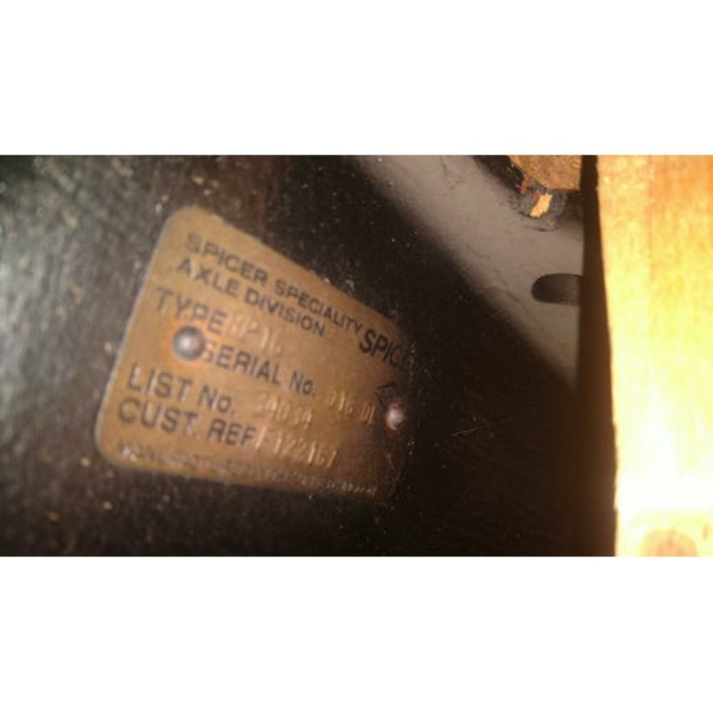 New OEM Genuine John Deere Axle, Part # F122167