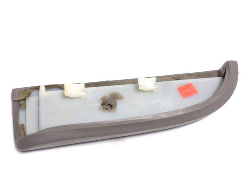 New OEM 1995-1997 Chevrolet Lumina Arm Rest Left, Part # 10205308