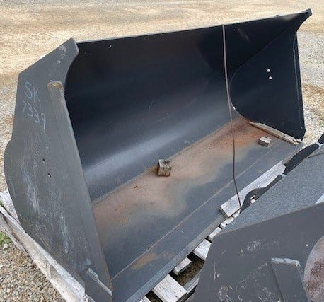 New OEM Genuine CNHi, Bucket - Part # 2840254