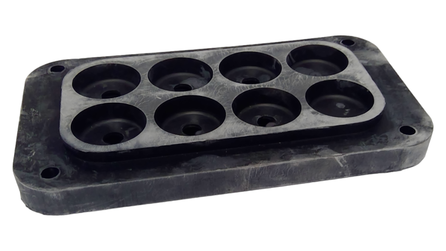 New OEM Genuine CNHi, Insulator Rubber - Part # 31L7-10030