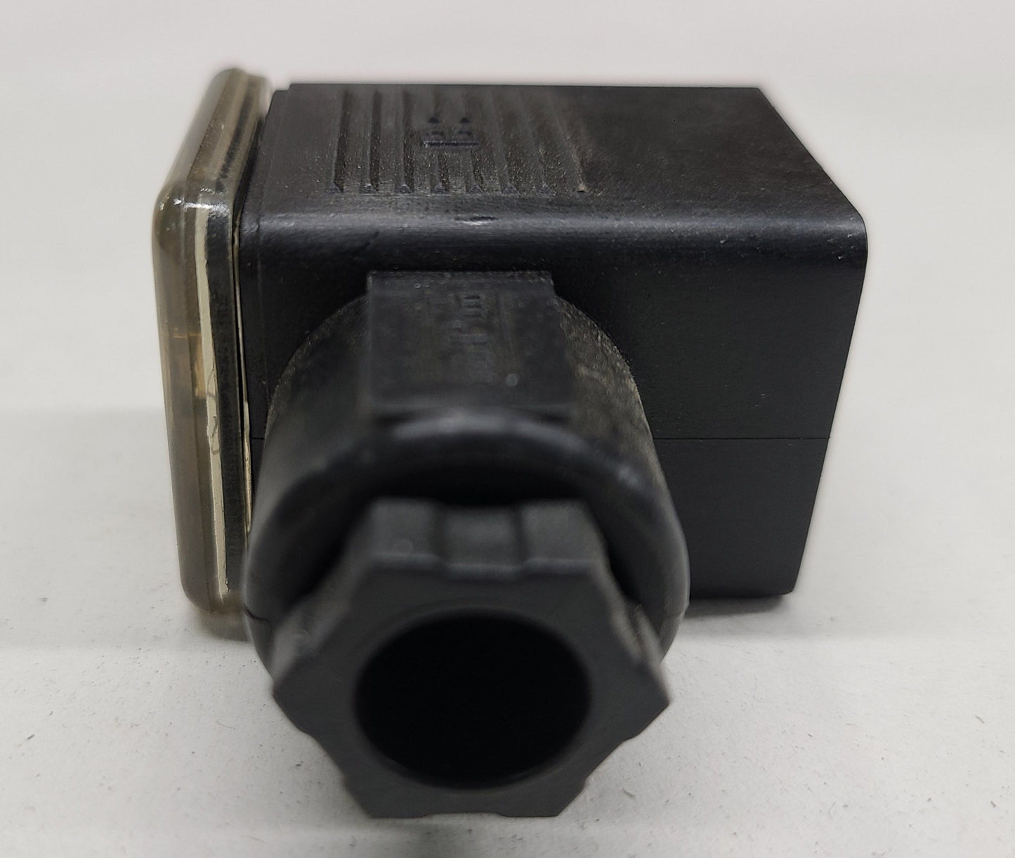 New OEM Genuine CNHi, Connector Elec - Part # 76593236