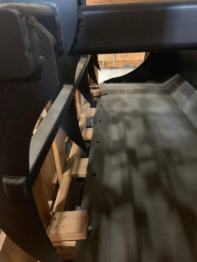 New OEM Genuine CNHi, Bucket - Part # 84160786