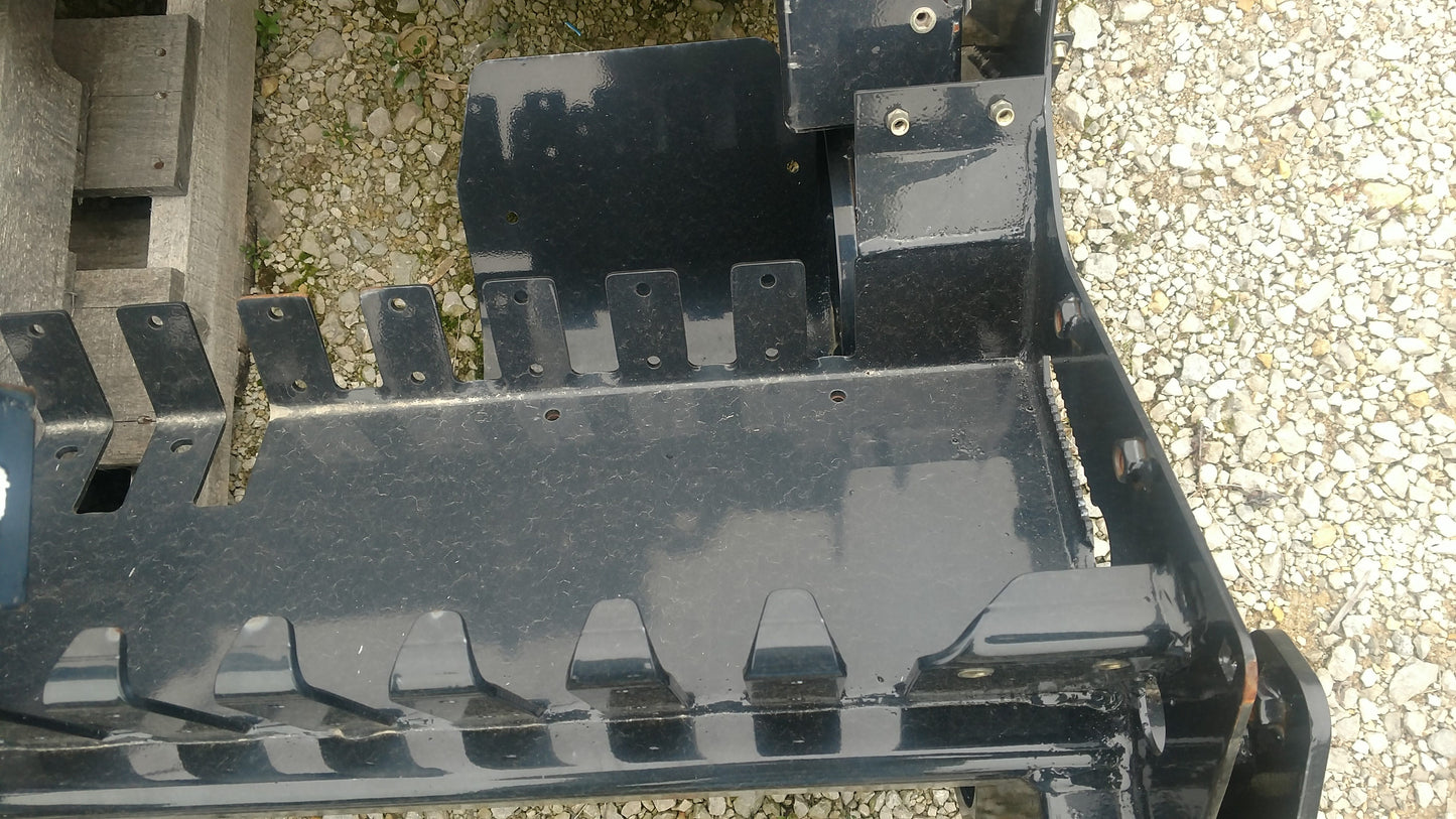 New OEM Genuine CNHi, Frame - Part # 87046110