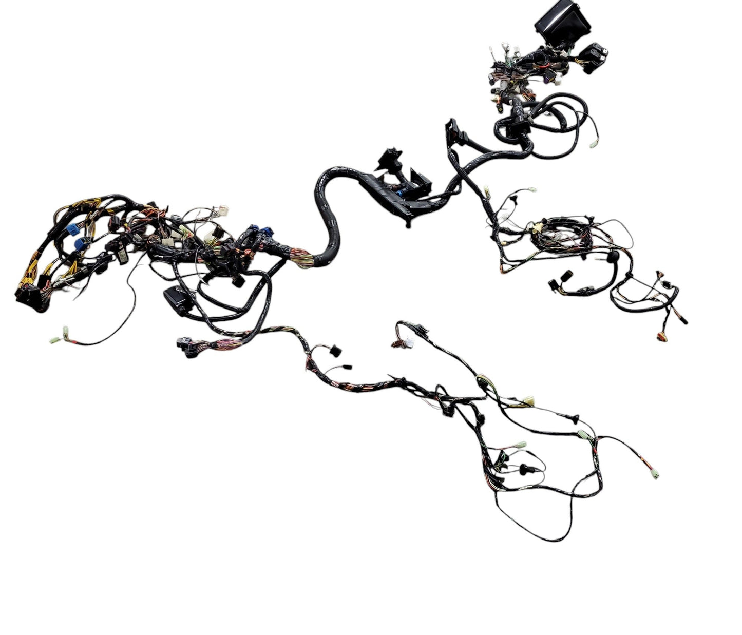 New OEM Genuine CNHi, Harness Wire - Part # 87537902