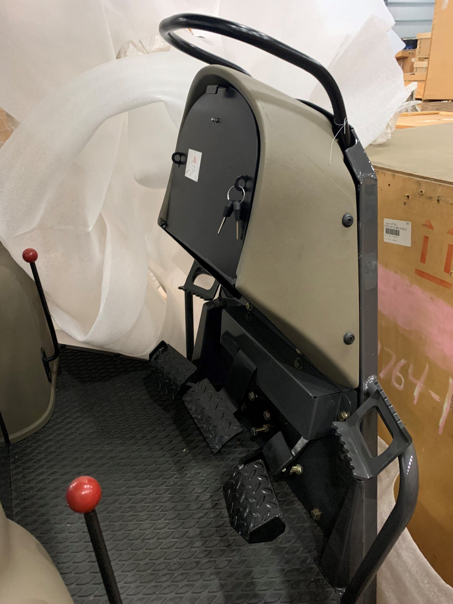 New OEM Genuine CNHi, Cab - Part # 87627011