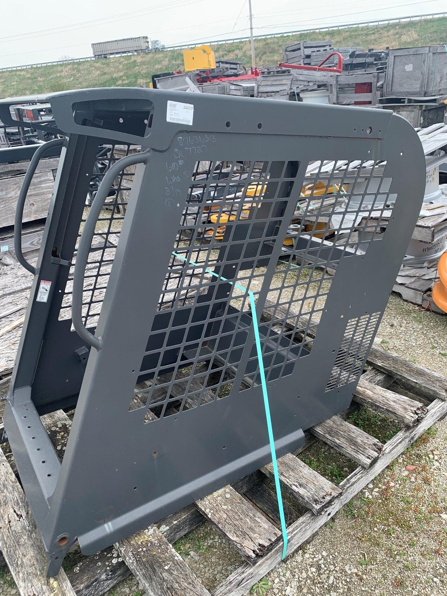 New OEM Genuine CNHi, Kit Service - Part # 87636513