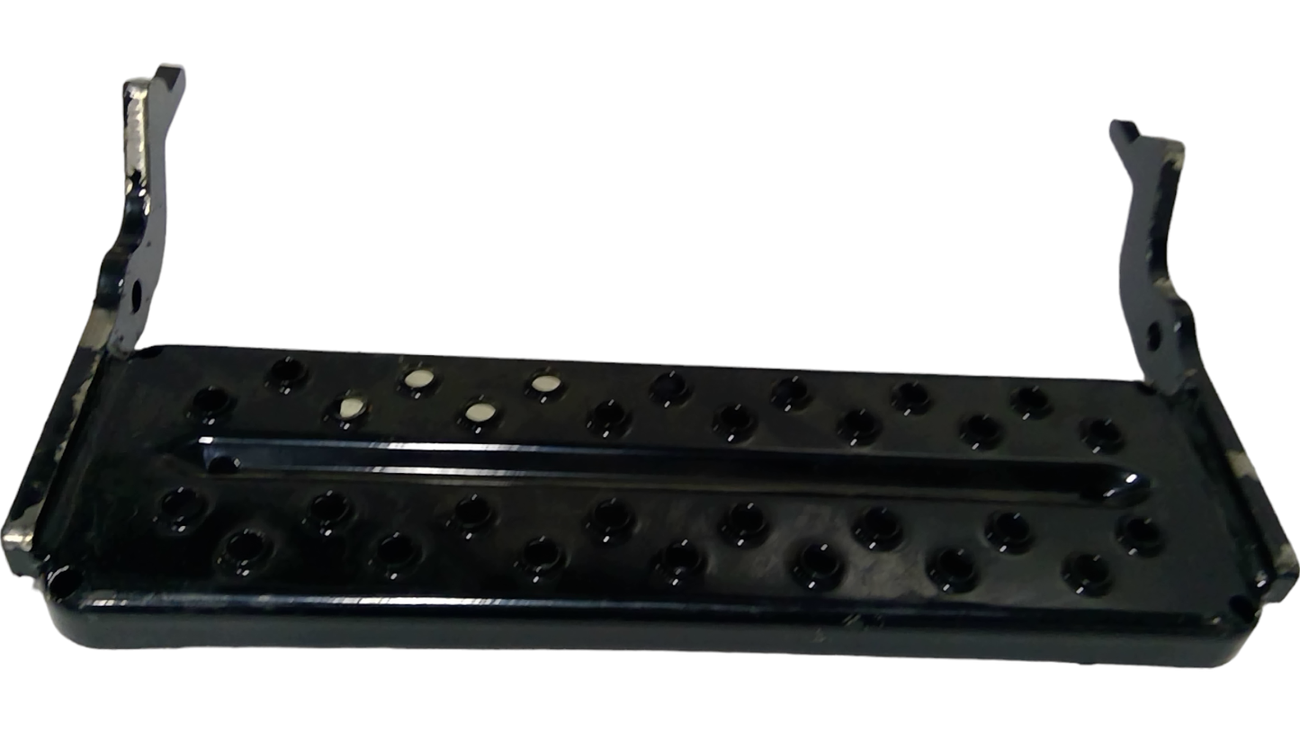 New OEM Genuine CNHi, Foot Board - Part # 87740082
