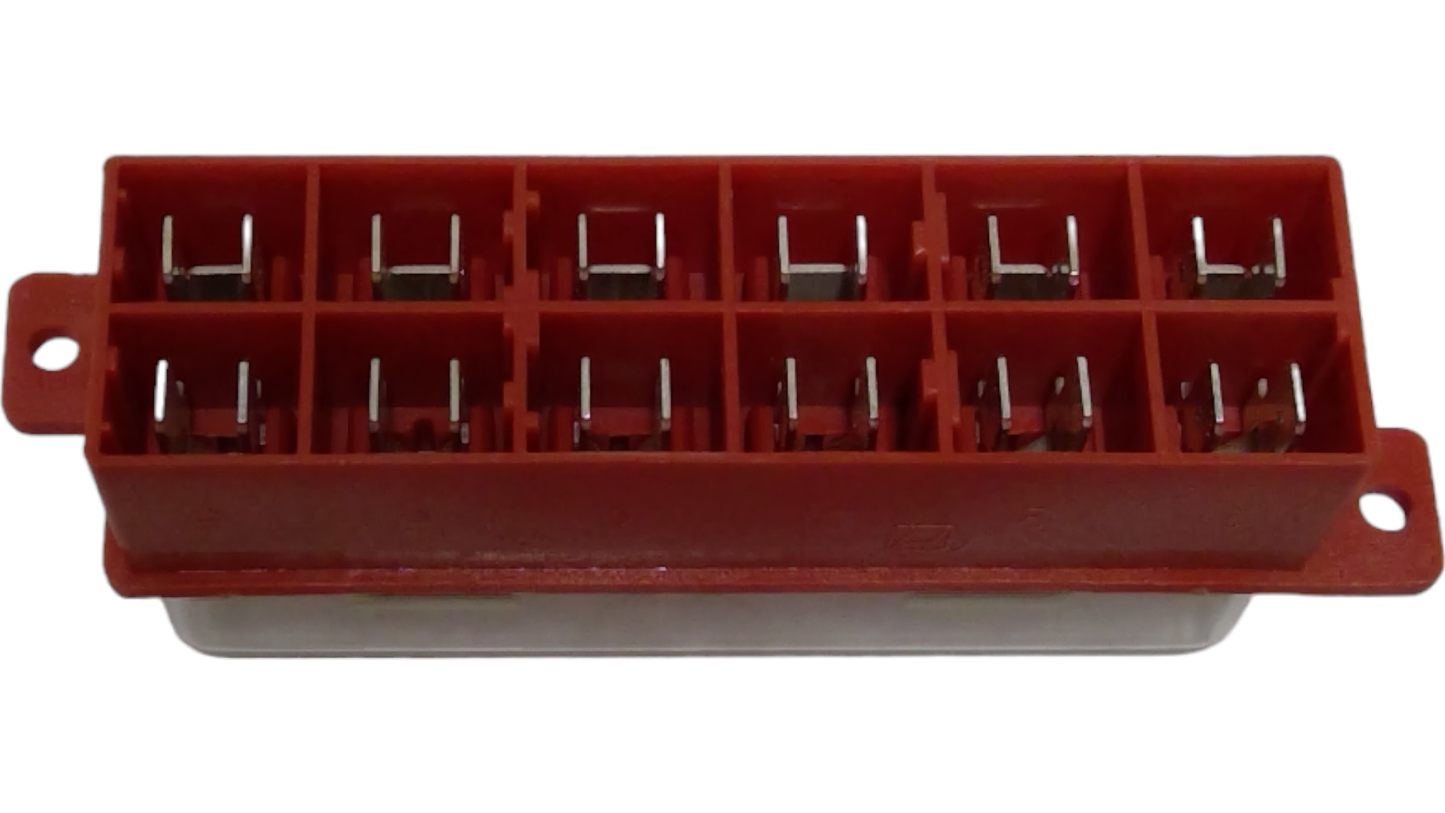 New OEM Genuine CNHi, Fuse Box - Part # 8900115506