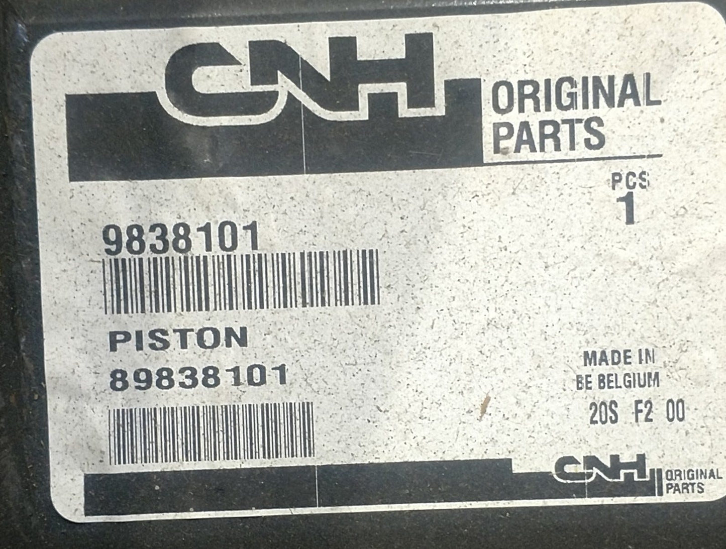 New OEM Genuine CNHi, Piston - Part # 9838101