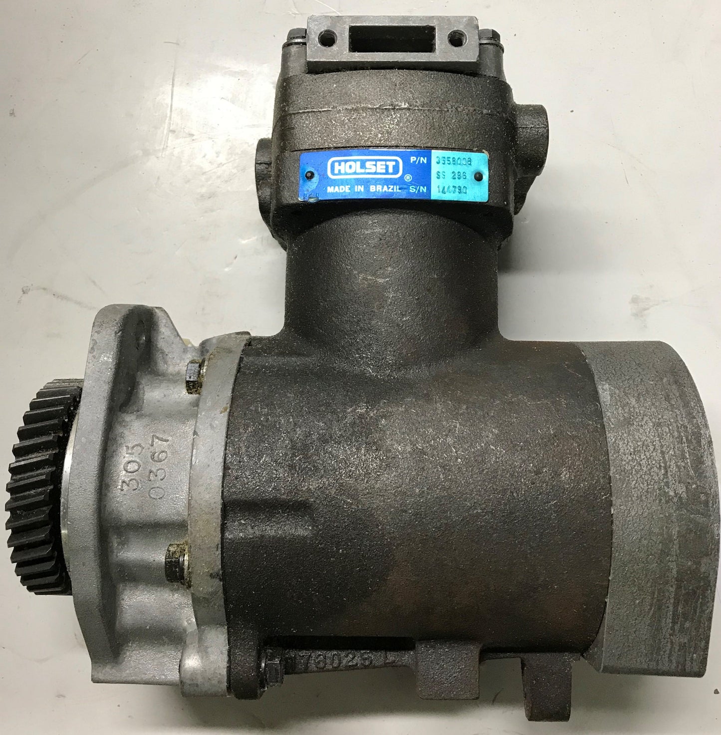 New OEM Genuine CNHi, Compressor - Part # E157475