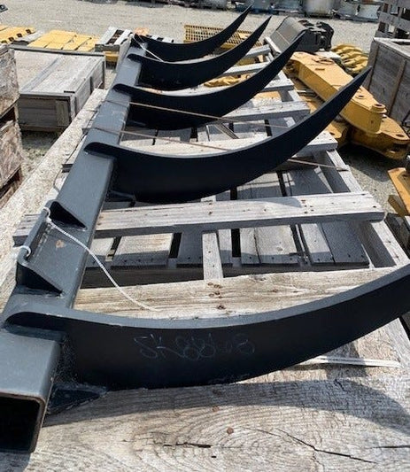 New OEM Genuine CNHi, Claw - Part # LDR11262063