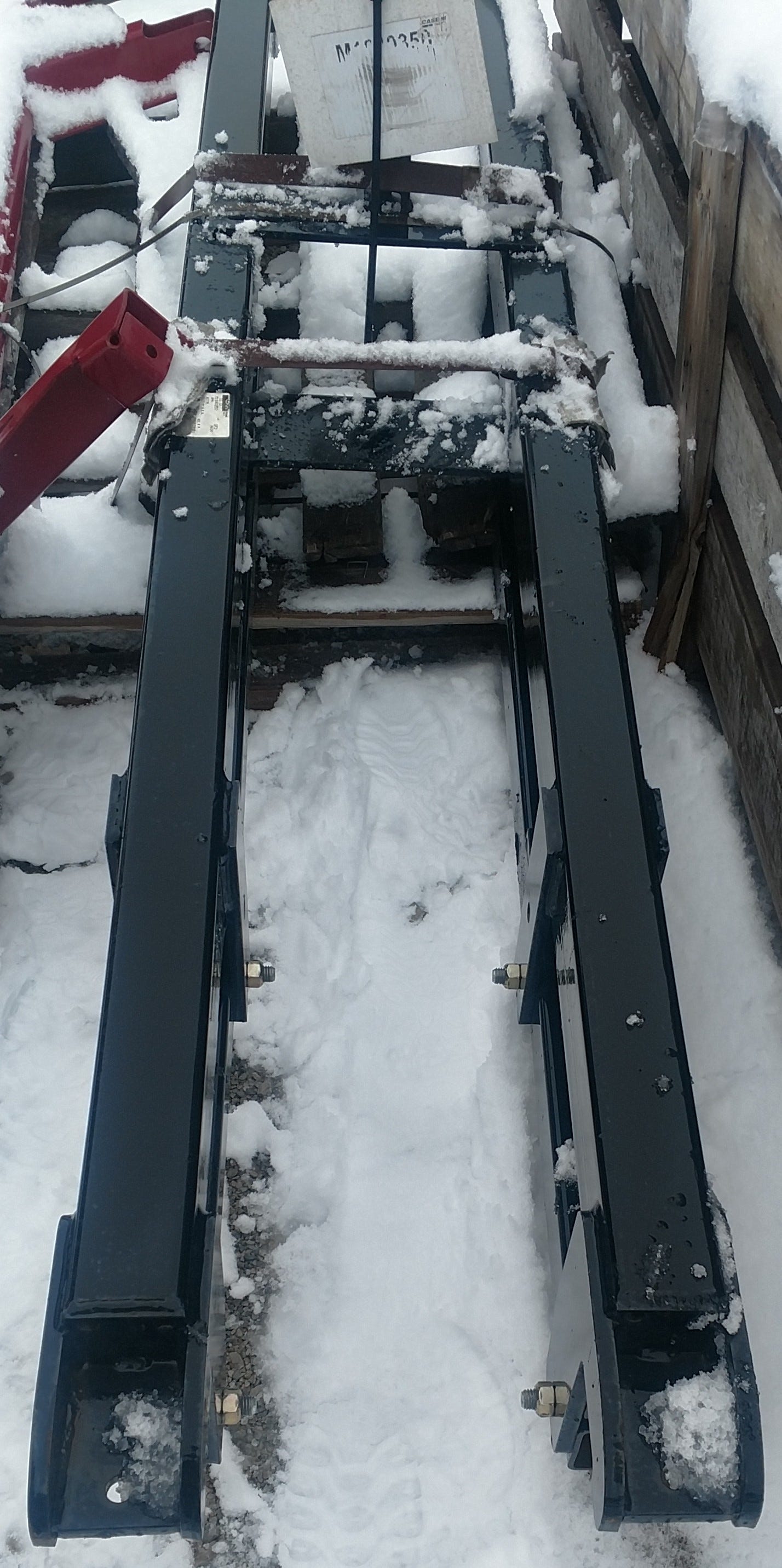 New OEM Genuine CNHi, Hitch - Part # M1640350