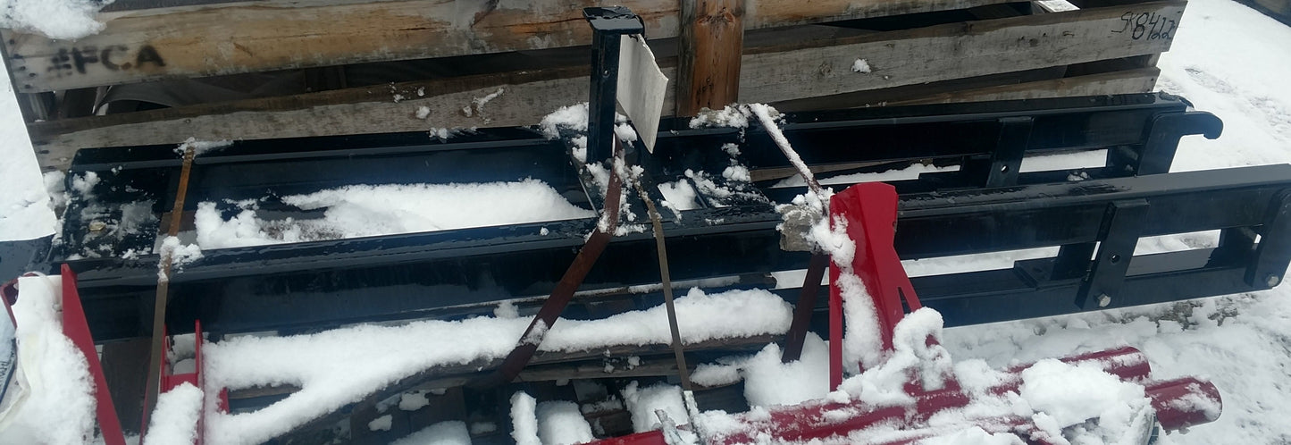 New OEM Genuine CNHi, Hitch - Part # M1640350