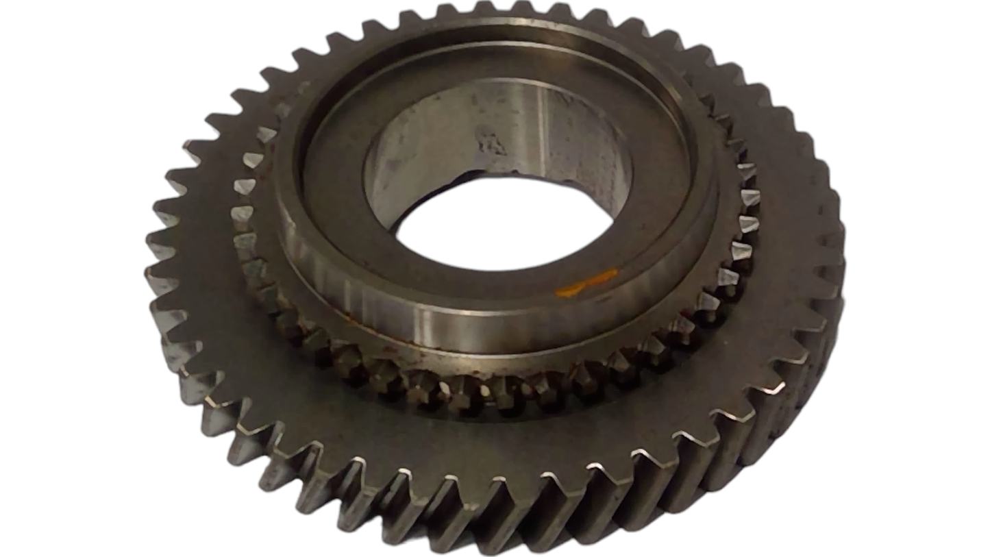 New OEM Genuine CNHi, Gear - Part # SBA322383260