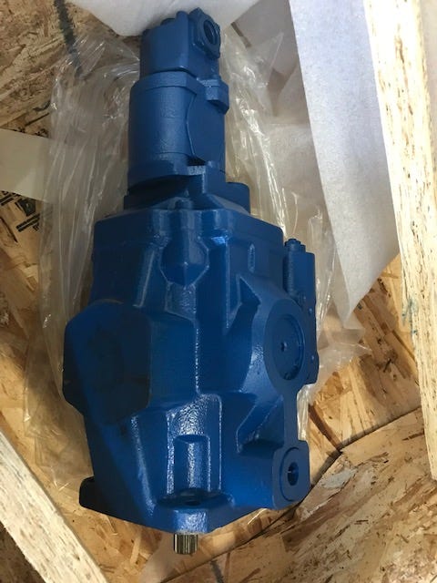 New OEM Genuine CNHi, Pump Hydraulic - Part # 167684A1