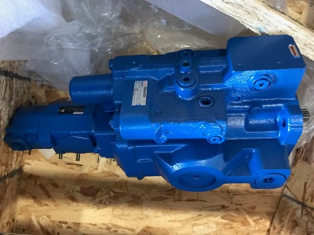 New OEM Genuine CNHi, Pump Hydraulic - Part # 167684A1