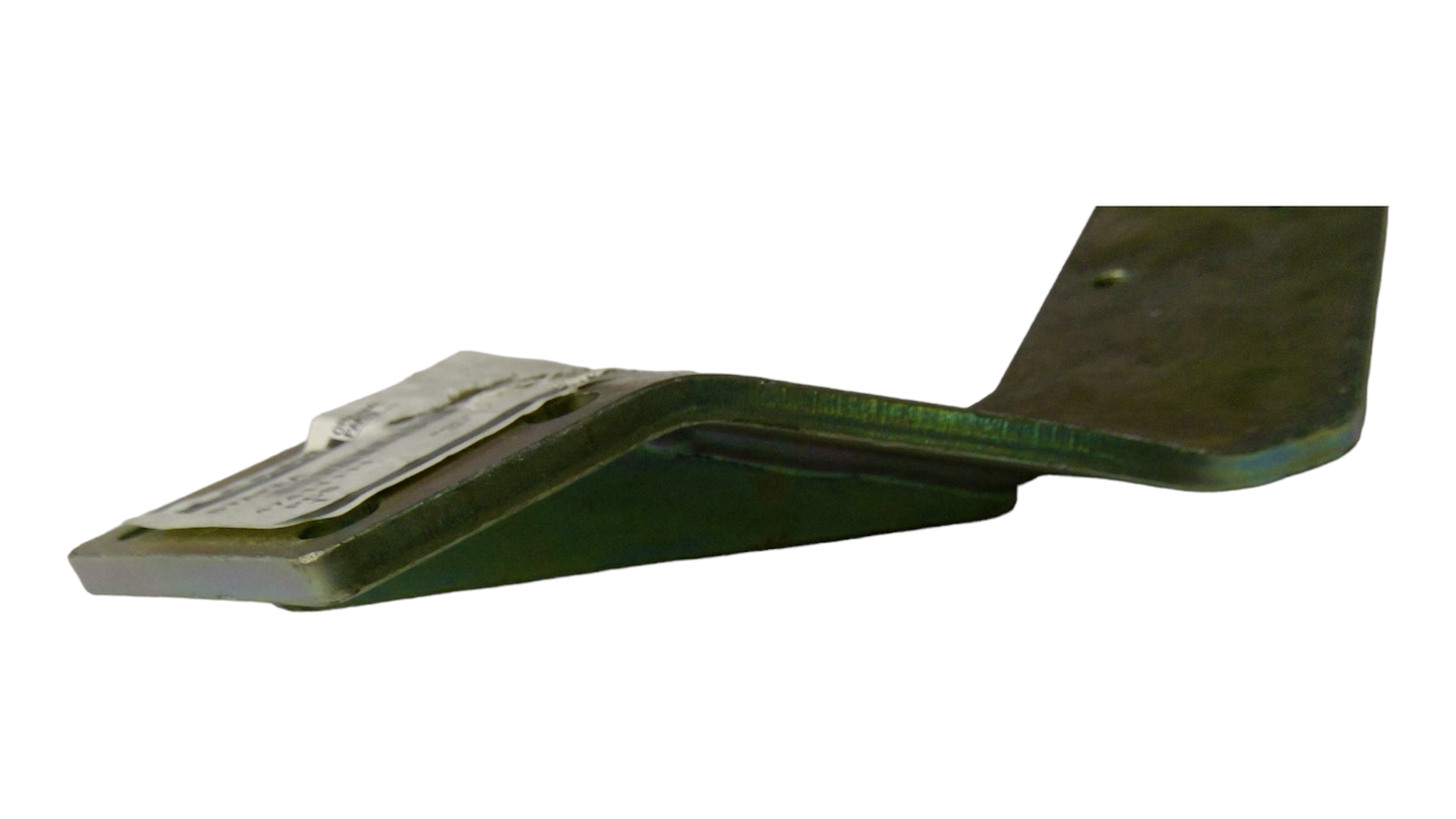 New OEM Genuine CNHi, Bracket - Part # 47411111