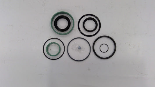 New OEM Genuine CNHi, Kit Seals - Part # 48186645
