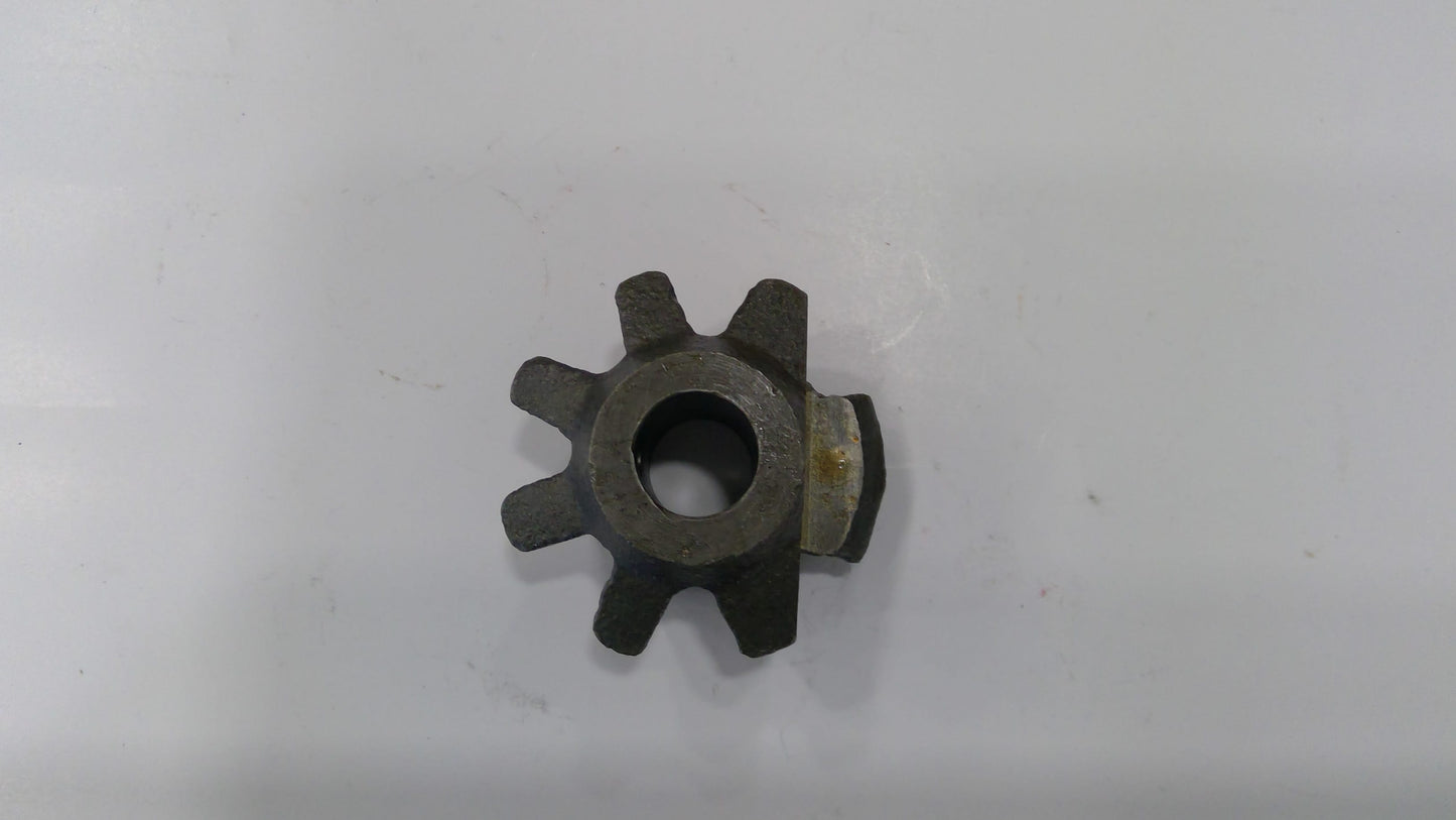 New OEM Genuine CNHi, Gear - Part # 495192R3