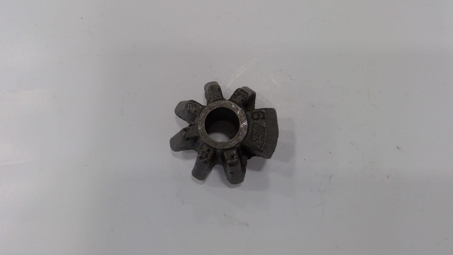 New OEM Genuine CNHi, Gear - Part # 495192R3