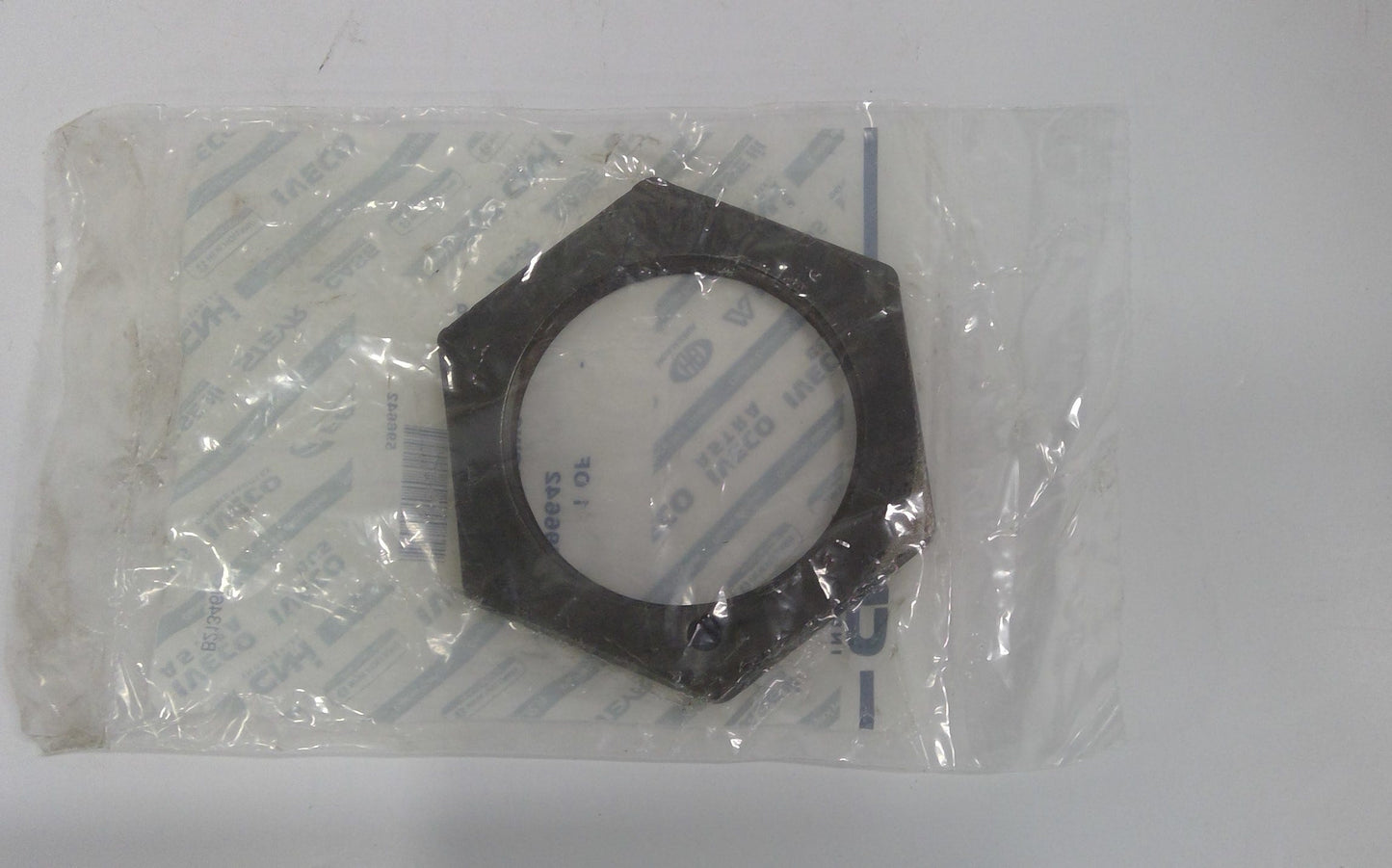 New OEM Genuine CNHi, Nut Bearing Lock - Part # 596642