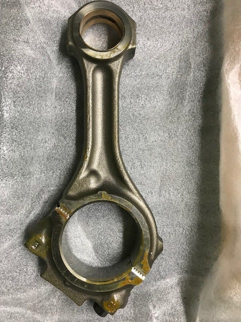 New OEM Genuine CNHi, Rod Connecting - Part # 61319082