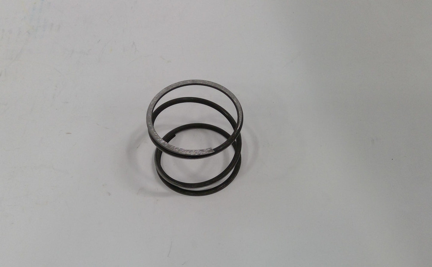 New OEM Genuine CNHi, Spring - Part # 646518