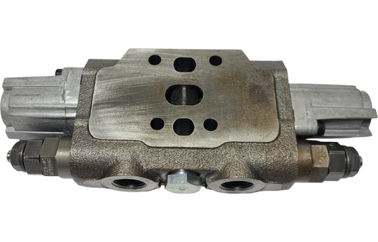 New OEM Genuine CNHi, Control Block - Part # 6913339