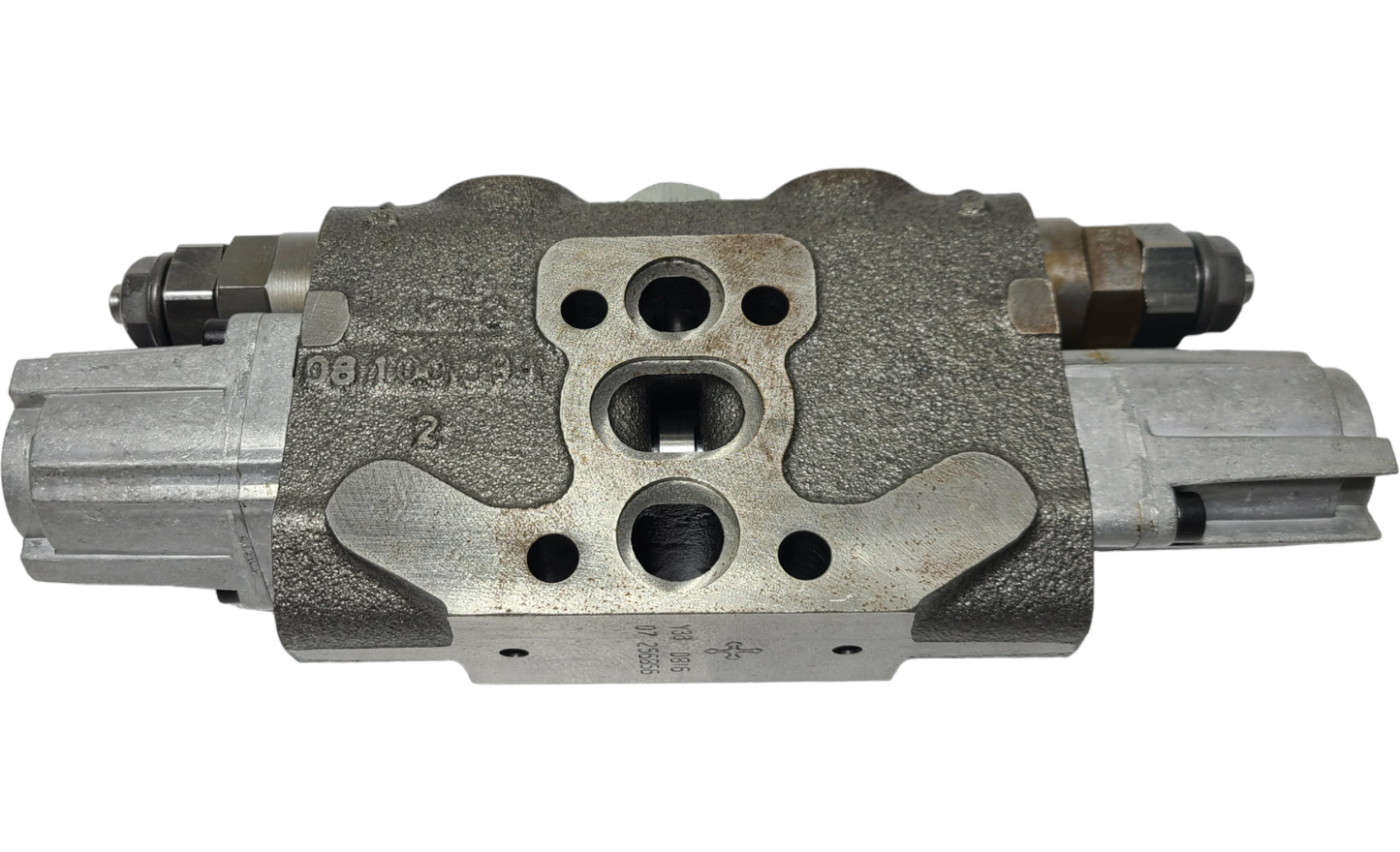 New OEM Genuine CNHi, Control Block - Part # 6913339