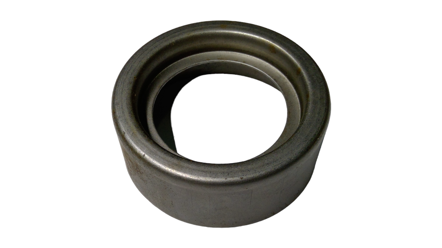 New OEM Genuine CNHi, Cup - Part # 73118108