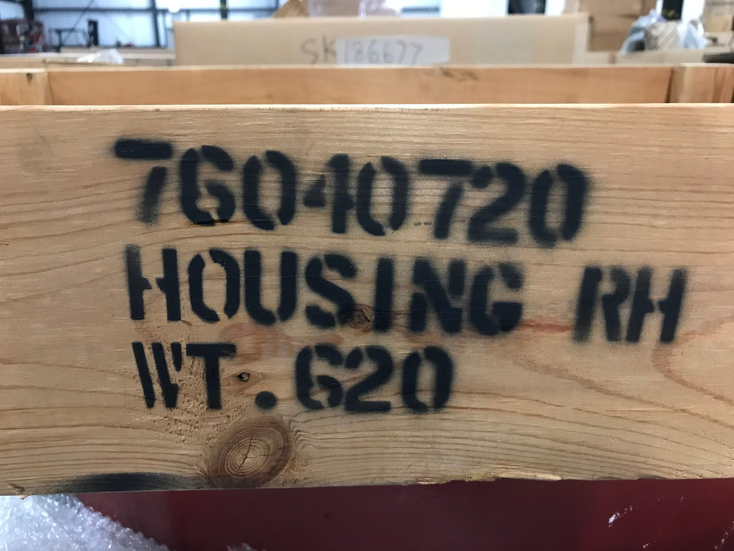 New OEM Genuine CNHi, Housing Final Drive - Part # 76040720