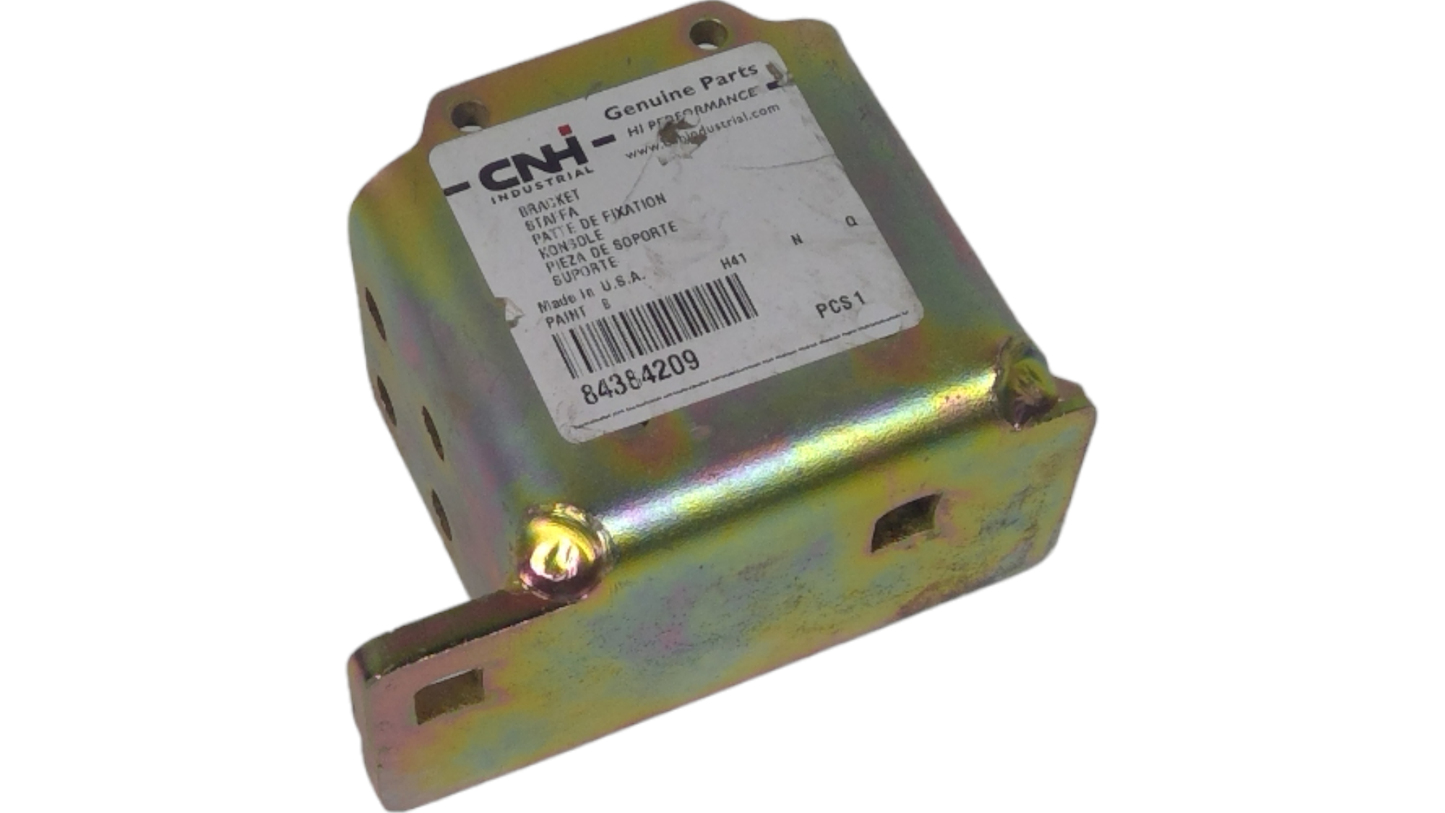 New OEM Genuine CNHi, Bracket - Part # 84384209
