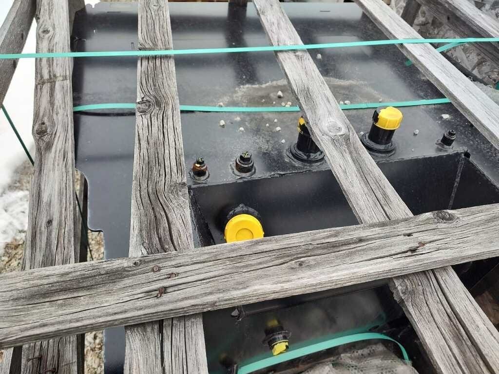 New OEM Genuine CNHi, Frame - Part # 87342555