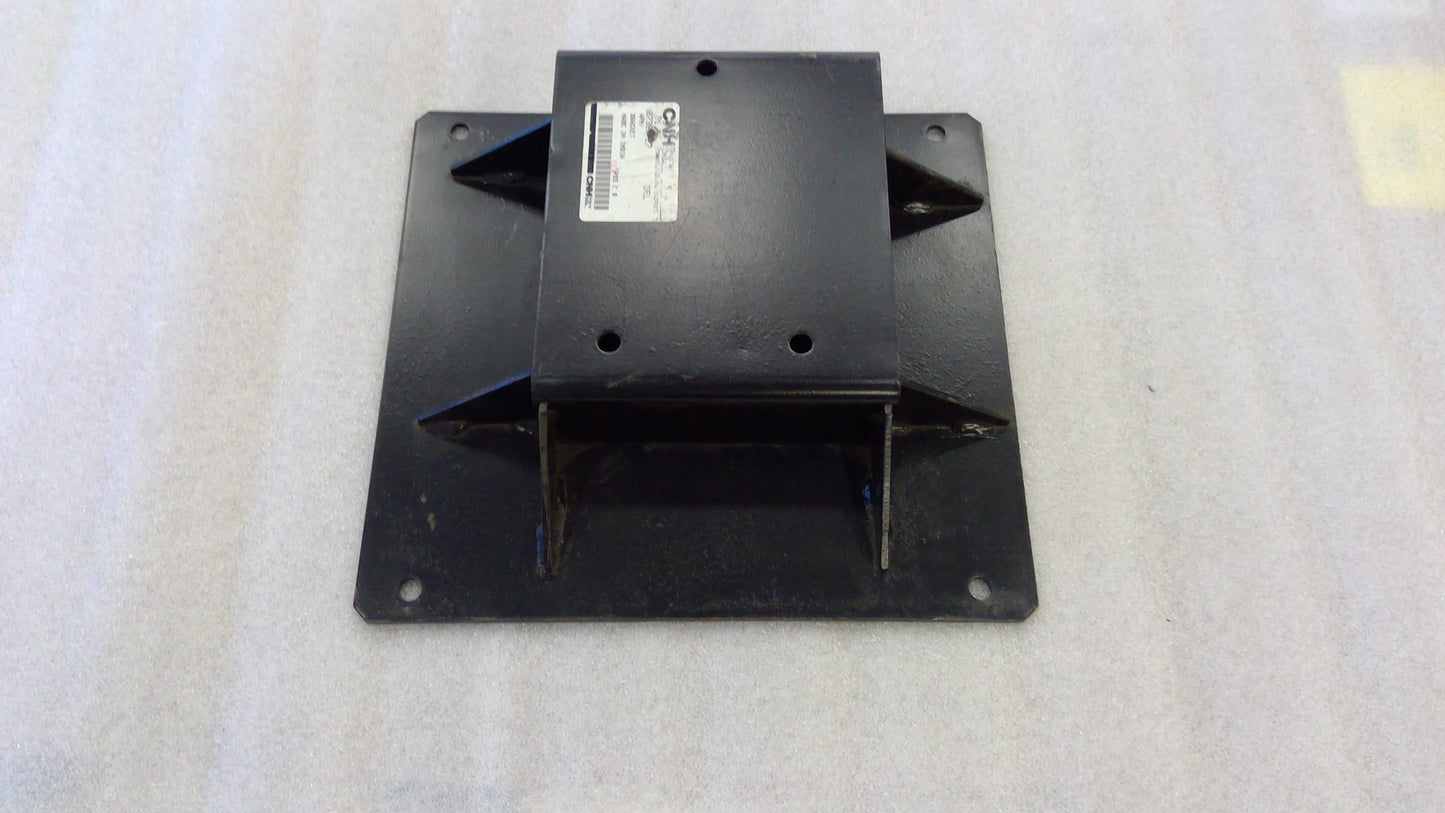 New OEM Genuine CNHi, Bracket - Part # 87381727