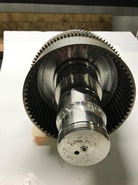 New OEM Genuine CNHi, Sprocket Driven - Part # 8900126685