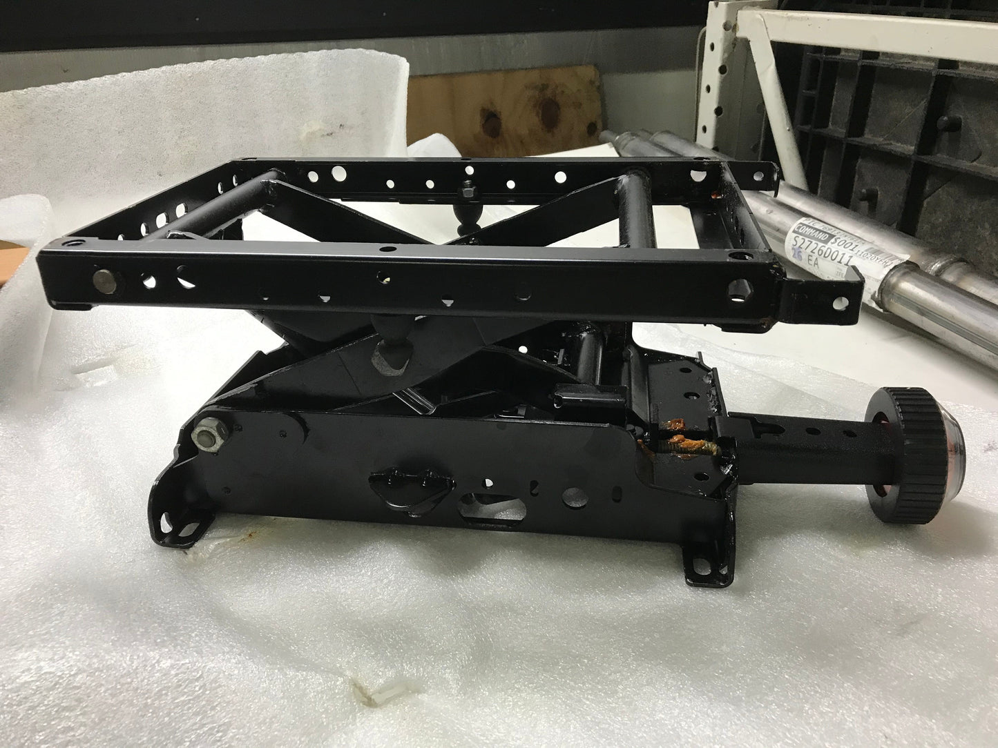 New OEM Genuine CNHi, Support - Part # 8900127738