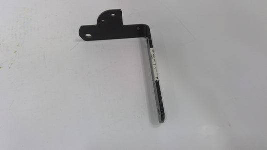 New OEM Genuine CNHi, Bracket - Part # GL-376