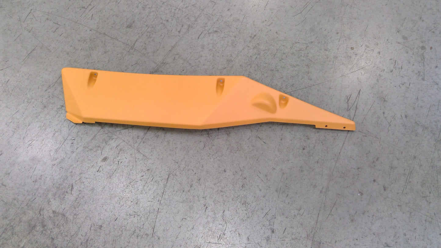 New OEM Genuine CNHi, Skirt - Part # L129055