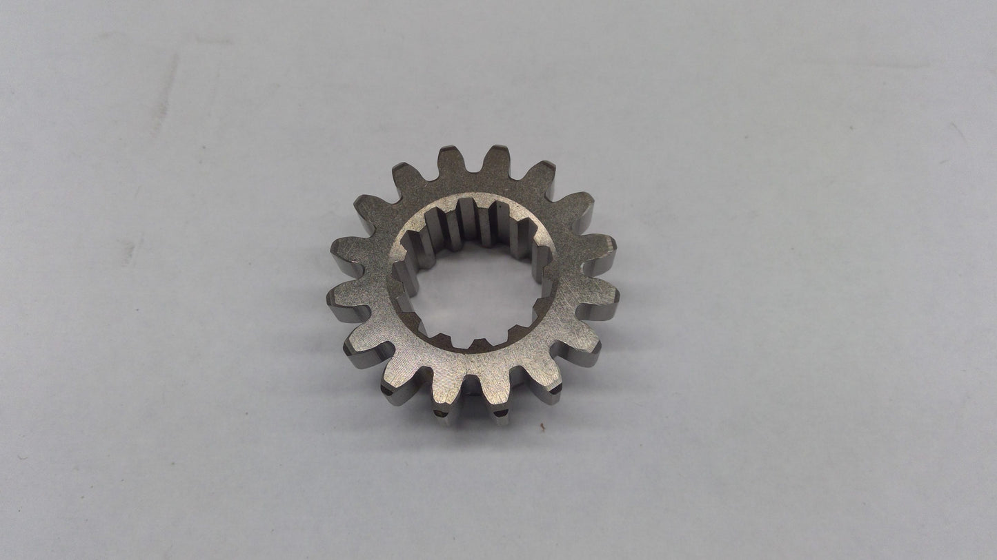 New OEM Genuine CNHi, Gear - Part # SBA322323760