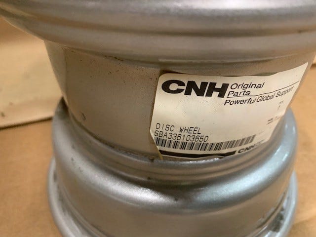 New OEM Genuine CNHi, Rim - Part # SBA336103650
