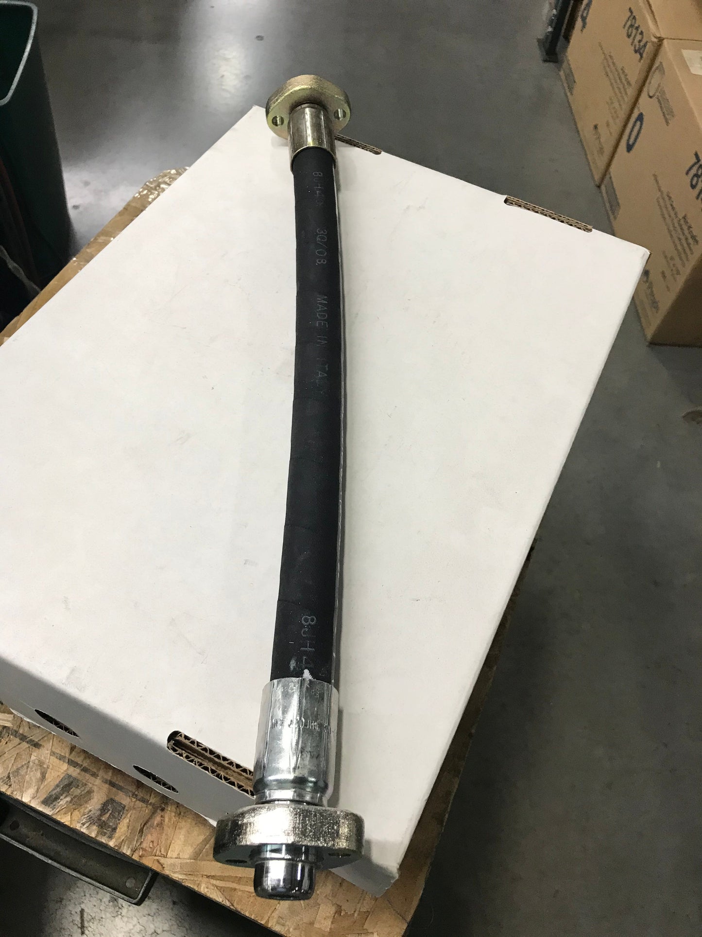 New OEM Genuine CNHi, Hose Hydraulic - Part # X1031916