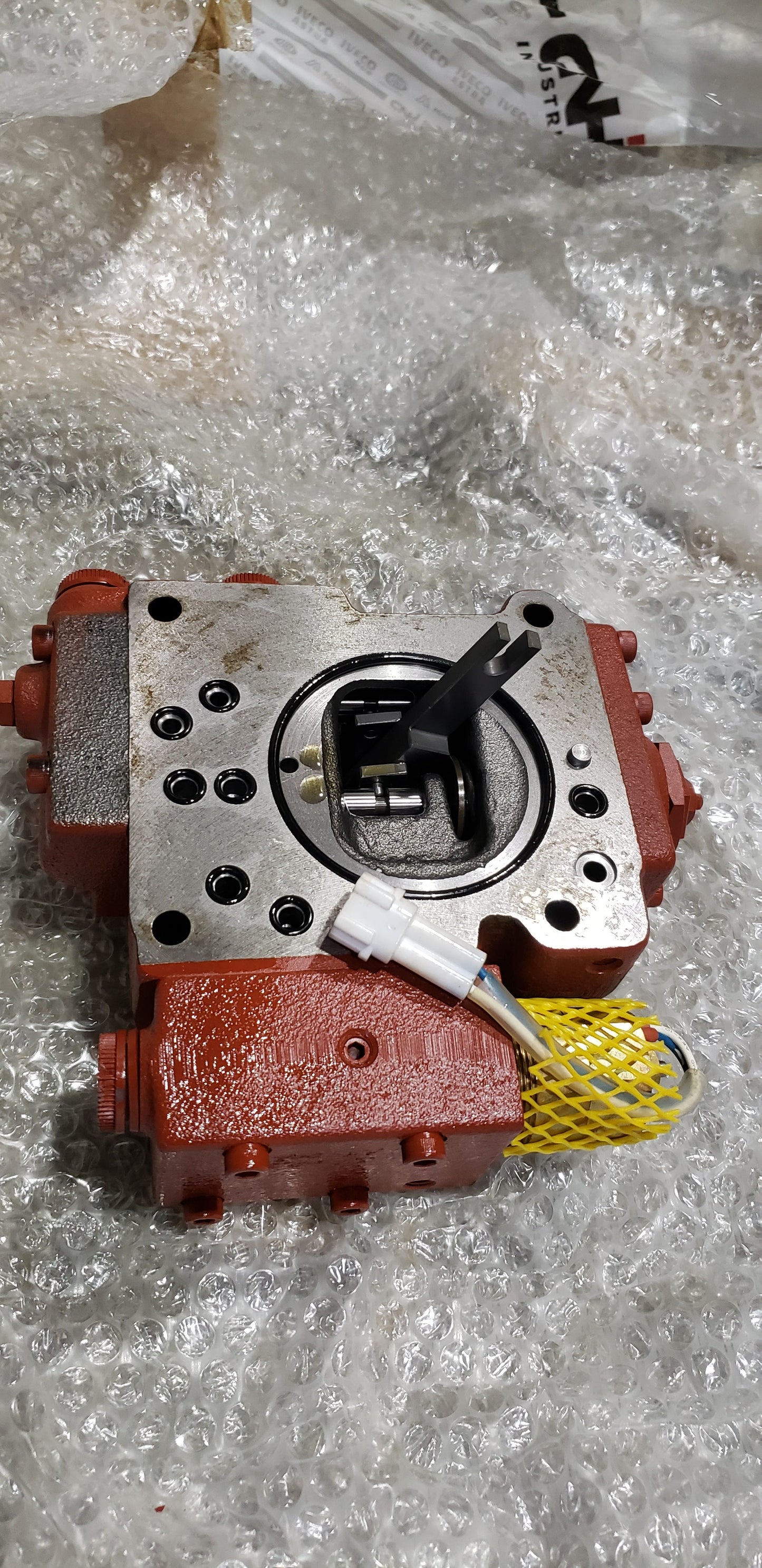 New OEM Genuine CNHi, Regulator - Part # 2436U1468F2