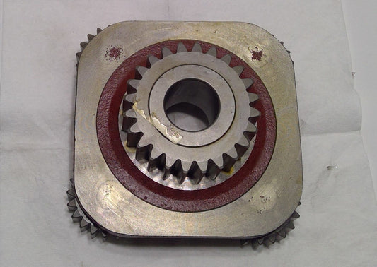 New OEM Genuine CNHi, Gear Sun - Part # 47586851