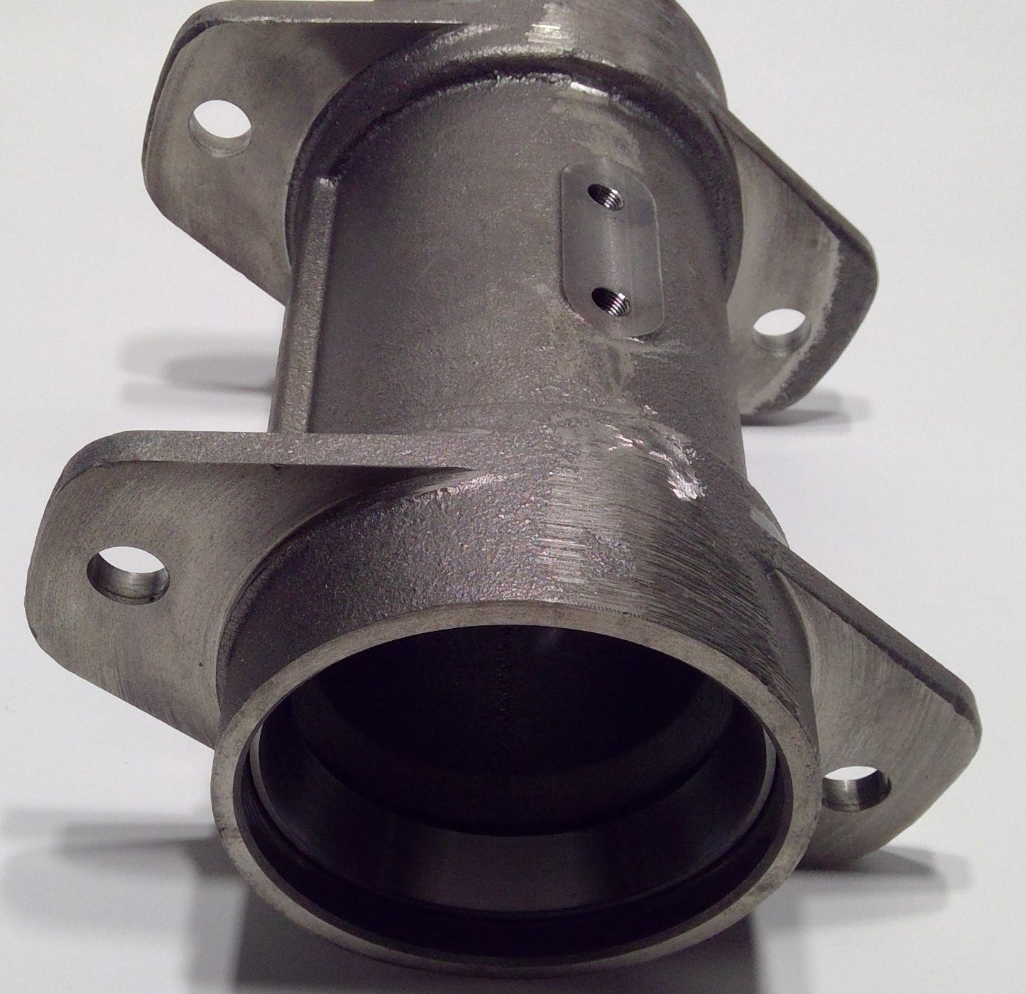 New OEM Genuine CNHi, Hub - Part # 700202508