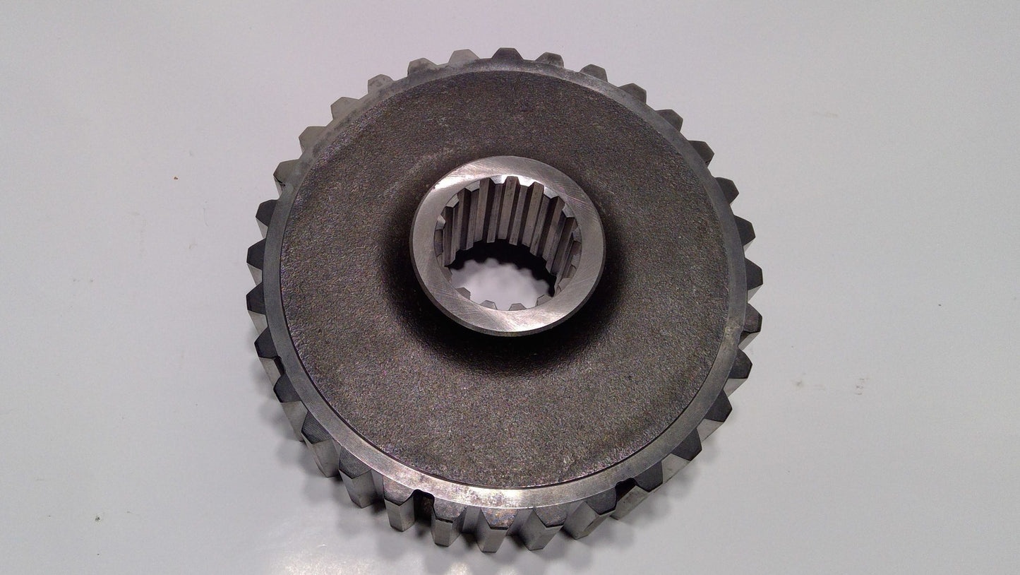 New OEM Genuine CNHi, Gear - Part # 75288940