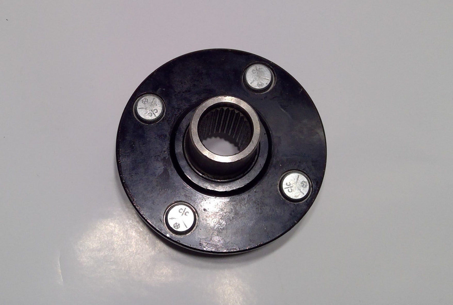 New OEM Genuine CNHi, Hub - Part # CLC103146204