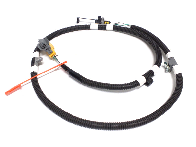 New OEM 2005 Chevrolet Malibu Front Seat-Harness Right, Part # 15870942